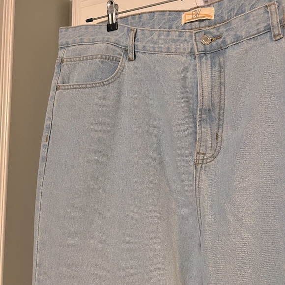 ASOS mom jeans - Brand New - Picture 4 of 4
